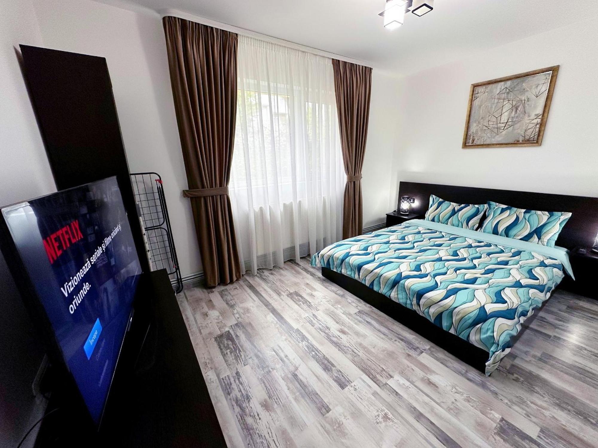 Comfort Apartment Targoviste Esterno foto